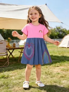Abito Patchwork a Maniche Corte in Cotone Estivo per Bambine Ricamo Arcobaleno Cuore Abito da Principessa per Feste