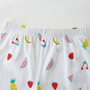 Completo shorts bambini in cotone con elastico in vita e stampe di frutta cartoon