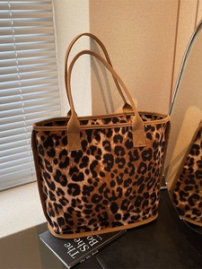 Large leopard print tote bag for women, stylish canvas shoulder bag with wide strap handles
