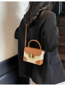 Vintage-style two-tone small square handbag with cartoon bear print and metal lock