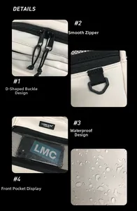 Détail du sac à dos imperméable crème avec fermetures éclair et boucle en D latérale