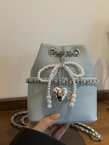 Women Fashion Litchi Grain PU Leather Bucket Bag Artificial Pearl Bow Heart Pendant Metal Chain Shoulder Crossbody Bag Purse