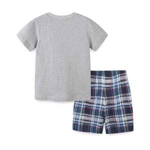 Ensemble enfant en coton avec t-shirt gris et short à carreaux multicolores