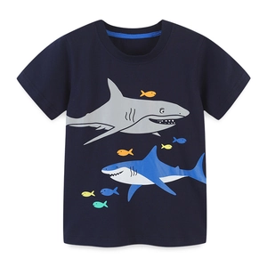 T-shirt manches courtes en coton pour garçon bleu marine avec motif requin océan