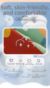 Detail von 100 % gekämmtem Baumwollstoff mit buntem geometrischem Wolkenmuster auf Kinderhosen