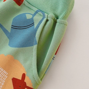 Minzgrüne Kinder-Jogginghose mit süßem Cartoon-Print und geripptem elastischem Taillenbund