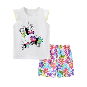 Ensemble d'été pour filles avec débardeur imprimé papillon et short à motifs fleuris