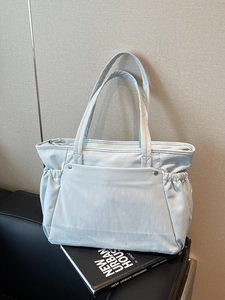Sac Tote en Nylon Grande Capacité pour Femmes Sac à Épaule Plissé Multi-Poches Sac à Main Décontracté Couleur Unie avec Fermeture