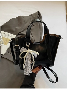 Glossy PU Leather Crossbody Bag For Women Elegant Artificial Pearl Lace Bow Charm Bucket Tote Handbag Stylish Versatile Daily Shoulder Bag
