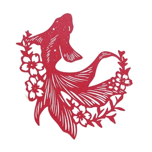 Detail of red hollowed-out paper goldfish wine glass card for wedding decorations
