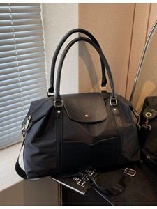 Sac Fourre-Tout en Nylon Grande Capacité pour Femmes Imperméable Sac à Main Voyage Rabat en Similicuir Sac à Bandoulière Mode