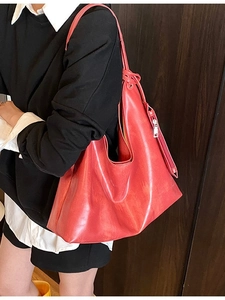 Minimalist red large capacity tote bag with matching pouch and wide shoulder strap