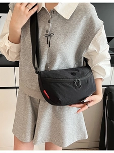 Women Minimalist Fabric Dumpling Crossbody Bag Casual Lightweight Shoulder Chest Bag Solid Color Versatile Handbag For Travel Daily Fashion