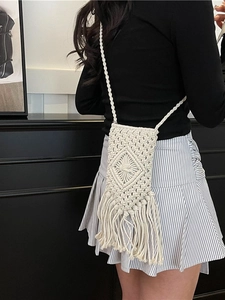 Sac à bandoulière macramé fait main avec franges pour vacances d'été à la mer