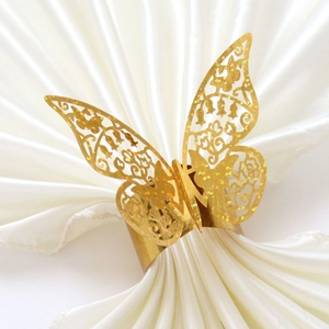 Rond de serviette papillon doré scintillant découpé au laser pour décoration de mariage