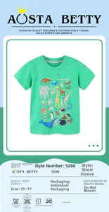 Detailansicht der Kinder-T-Shirts aus Baumwolle mit Tier-Alphabet-Druck und Stoffinfo