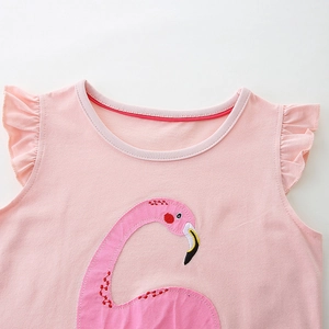 Rosa Sommerkleid für Mädchen mit Flamingo-Stickerei und süßen Rüschendetails