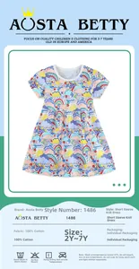 Détail de robe fille 100% coton avec motifs de dessins animés et tableau des tailles