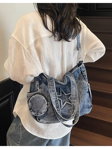 Sac fourre-tout en denim délavé rétro avec surpiqûres blanches et motif d'étoile