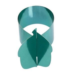 Detail of metallic green napkin ring featuring leaf-shaped design and smooth glossy finish