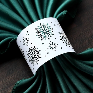 Snowflake Hollow Out Napkin Rings Laser Cut Paper Napkin Holders For Wedding Christmas Party Hotel Banquet Table Decoration