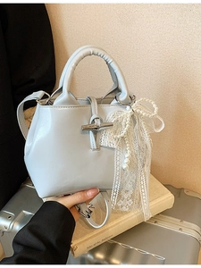 Sweet PU Leather Bucket Handbag For Women With Lace Artificial Pearl Bow Pendant Fashion Shoulder Crossbody Bag For Ladies Daily Commute