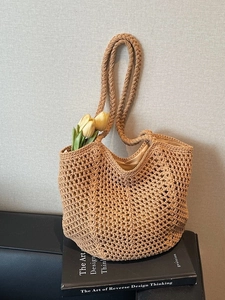 Women Bohemian Woven Tote Bag Large Capacity Hollow Design Shoulder Bag For Beach Holiday Casual Cotton Thread Knit Bag