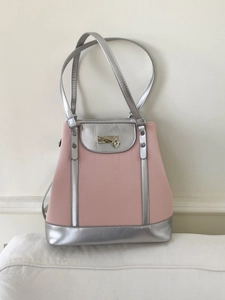 Pink and silver minimalist tote bag for women featuring a stylish metal heart pendant
