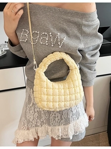 Women Vintage Quilted Puffer Cloud Bag Pleated Dumpling Shoulder Bag Small Soft Cloth Handbag With Strap Casual Crossbody Bag