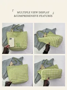 Vue détaillée du grand sac cabas en toile à carreaux verts avec motif de chien sous divers angles