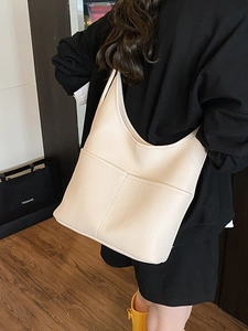 Cremeweiße Hobo-Tasche aus Leder mit Lychee-Maserung und großem Fassungsvermögen für Damen