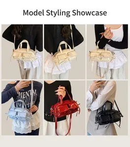 Détail de mini sacs bowling en cuir verni en quatre couleurs avec rubans décoratifs