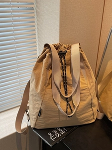 Women Fashion Plaid Drawstring Backpack Large Capacity Polyester Fabric Checkered Travel Bag Minimalist Shoulder Bag