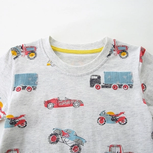 T-shirt d'été pour garçons en coton avec imprimé véhicules colorés sur gris