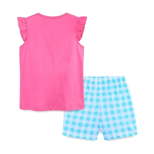 Ensemble d'été fille avec haut rose à volants et short en vichy bleu et blanc