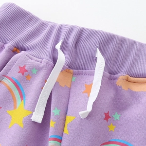 Paarse casual korte broek voor meisjes met regenboogprint en elastische tailleband