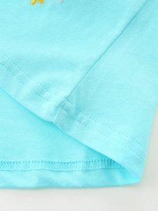 Robe en maille de coton bleu ciel pour filles avec broderie et finitions soignées
