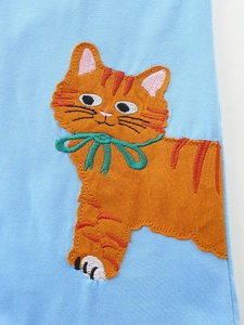 Blue knitted long sleeve dress for girls featuring a cute orange cat applique embroidery