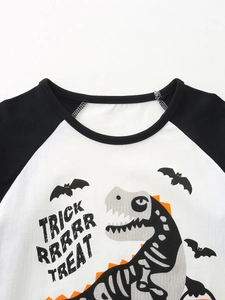 Halloween boys' long-sleeve T-shirt with cartoon dinosaur and Trick or Treat print