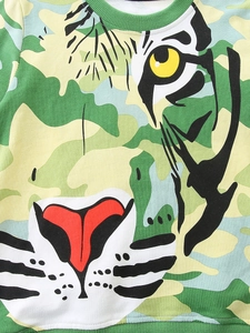 Boy's camouflage sweatshirt with tiger print and green ribbed collar knit cotton top