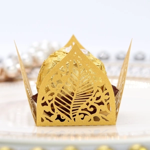 Detailed laser-cut gold leaf hollow candy holder for wedding and party favor decoration