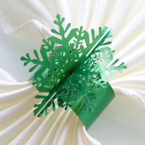 Snowflake Napkin Rings Laser Cut Paper Napkin Buckle Mirror Effect Christmas Holiday Wedding Banquet Dinner Table Decoration