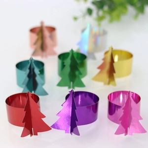 Détails de ronds de serviette métalliques en forme de sapin de Noël en huit couleurs