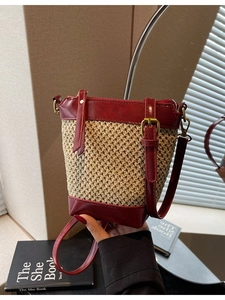 Women Straw Woven Bucket Crossbody Bag Fashion PU Leather Patchwork Mobile Phone Bag Summer Beach Holiday Shoulder Bag