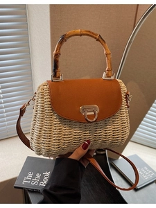 Vintage Straw Woven Crossbody Bag Women Bamboo Handle Leather Flap Small Shell Handbag Beach Vacation Casual Shoulder Bag