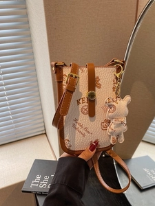 Women Fashion Mini Crossbody Bag PU Leather Mobile Phone Bag With Cute Bear Print Removable Pendant Shoulder Bag For Women
