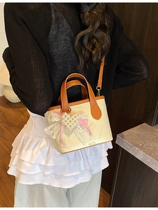 Beige butterfly bucket bag with letter print and lace pearl pendant for daily use