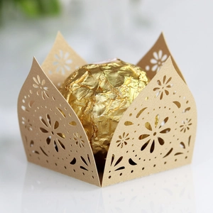 Laser cut hollow floral candy box with gold paper design for wedding party favors