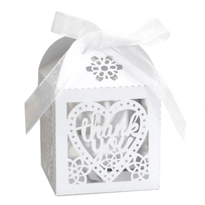 Hollow Heart Laser Cut Wedding Favor Gift Boxes With Ribbon Artificial Pearl Paper For Candy Party Treats Thank You