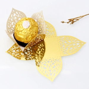 Detailed laser-cut gold hollow flower pattern candy and chocolate packaging liners